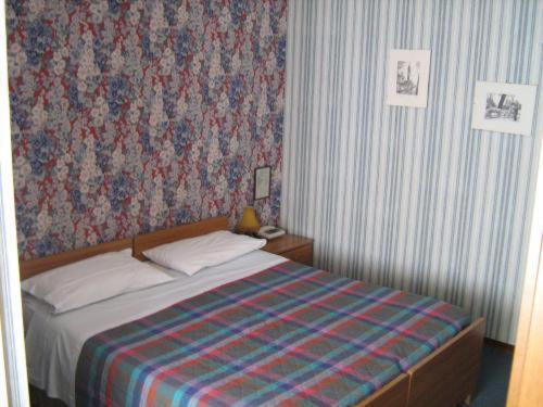 Hotel Da Cesare Stresa Zimmer foto